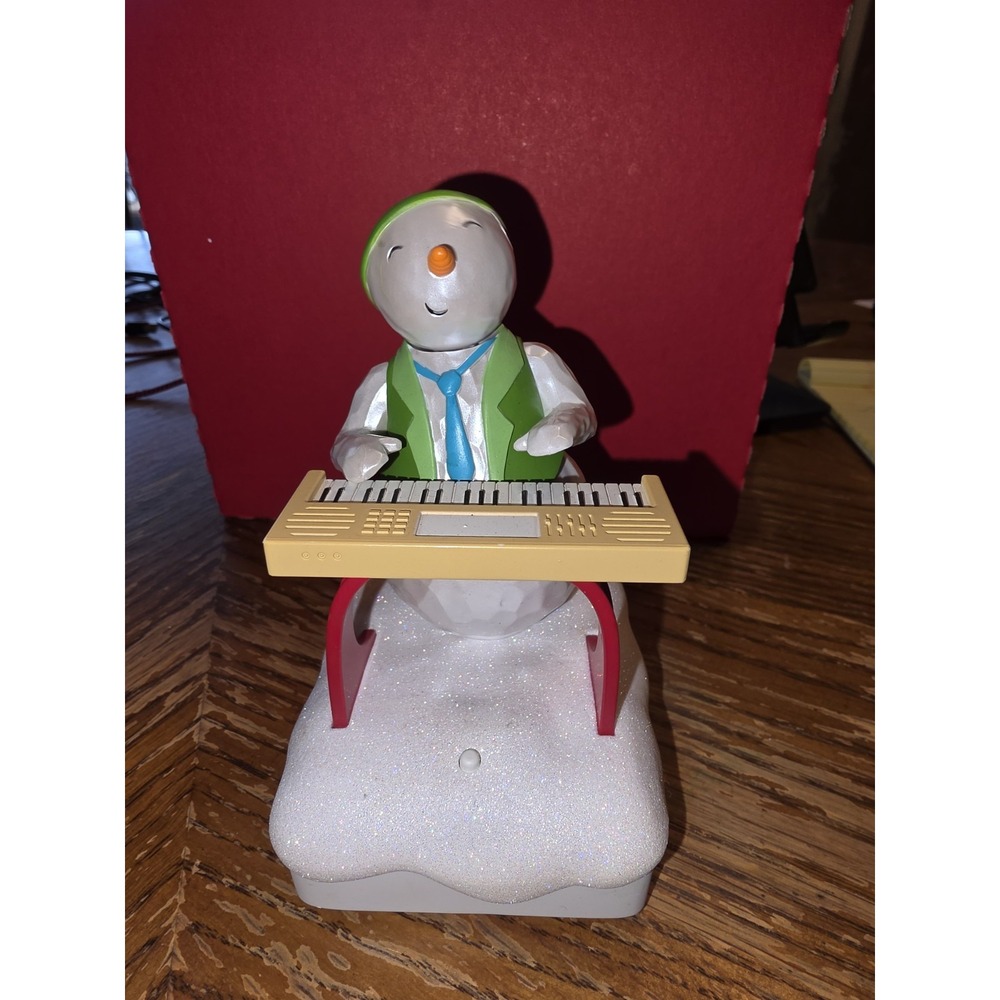 2010 Hallmark Wireless Snowman Band Keyboard Ken